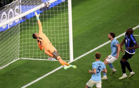 西甲奇迹！莱万特20岁小将埃斯皮连场爆发，力压群星当选三月最佳