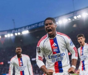 皇马弃将逆袭！19岁恩德里克13分钟内传射力助里昂爆冷击败欧冠卫冕冠军