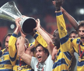 意甲焦点战：那不勒斯VS帕尔马——攻防对决与命运转折的深度剖析