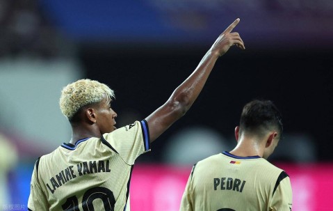 年轻有为！18岁的亚马尔在各项数据上已经全面碾压同时期的梅西